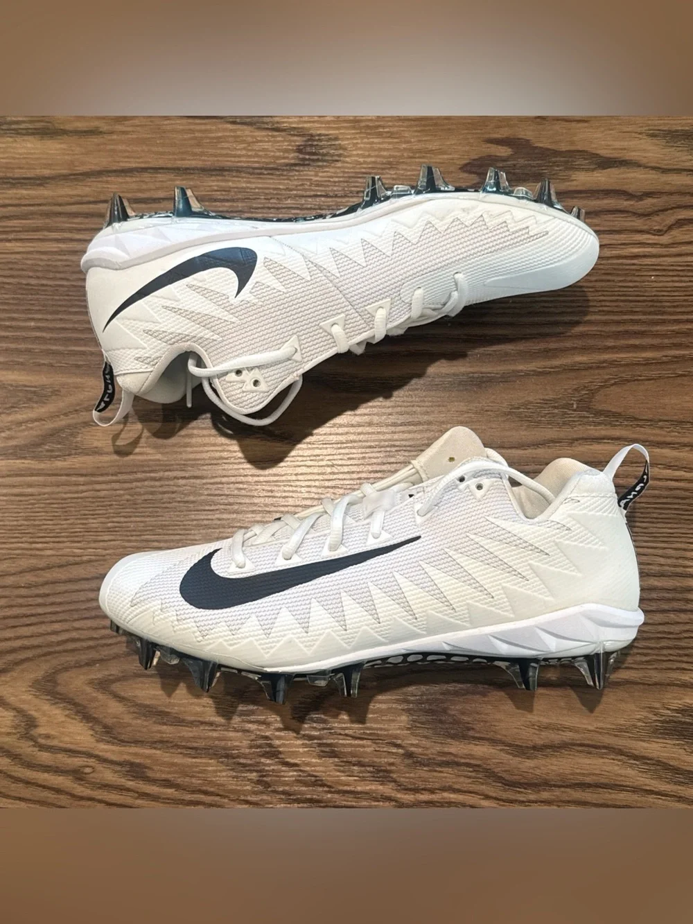 Men’s Nike Alpha Menace Pro Low Football Cleats White AJ6606-102